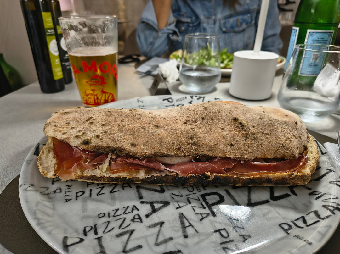 Tirovino food e wine bar