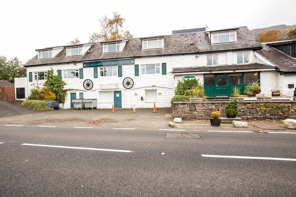 The Clachan Hotel, Lochearnhead-官方