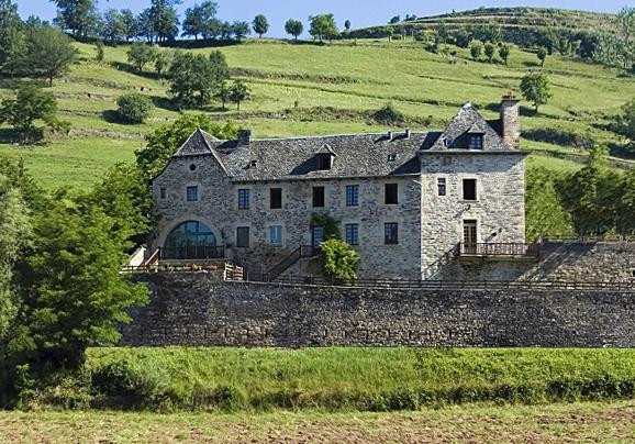 Estaing酒店住宿-B&B Manoir de la Fabregues