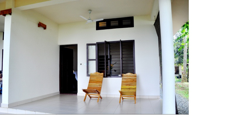 Lake Side Standard Cottage