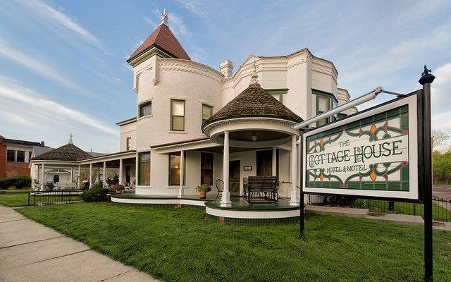 The Cottage House-官方