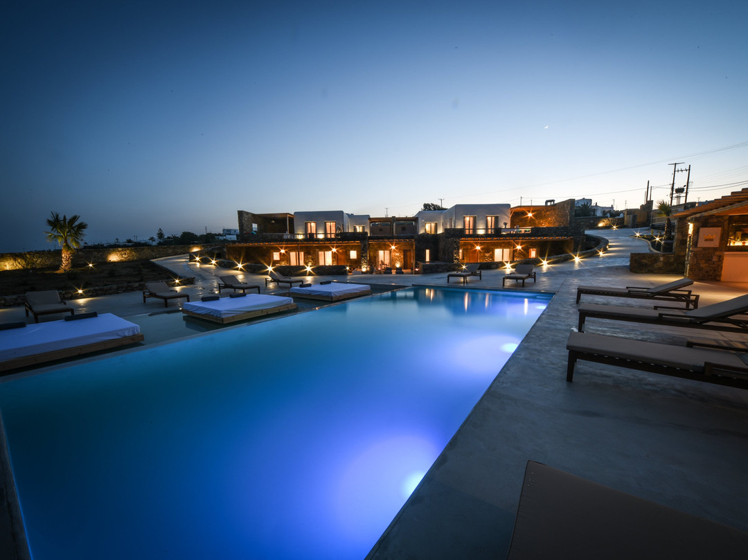 Myconian Crown Suites