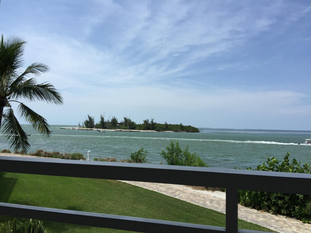 俘虏岛旅游景点-Redfish Pass