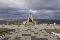 Nihon Saihokutan no Chi Monument-稚内市必去景点