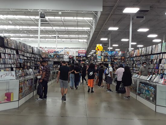 Frank & Son Collectible Show-工业市必去景点