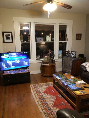 Mountain Meadows Inn主图