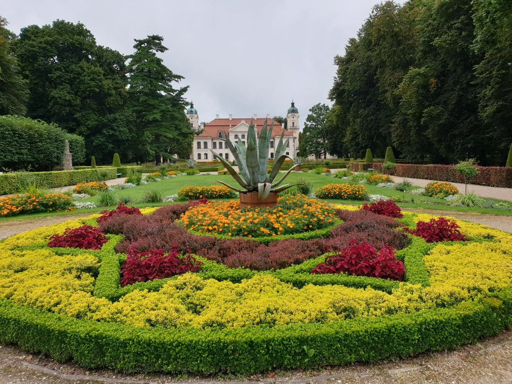 Zamoyski Palace Museum景点图片