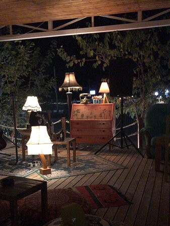 BoHo Livadh-Himare必去景点