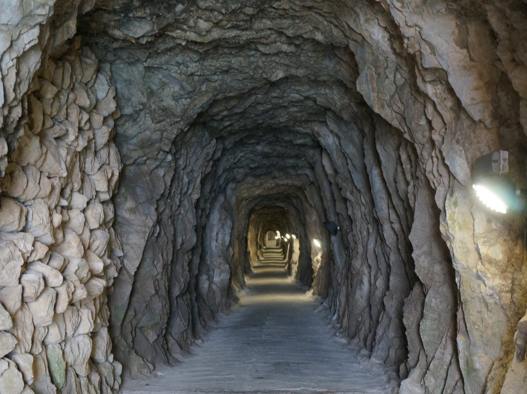直布罗陀旅游景点-The Great Siege Tunnels