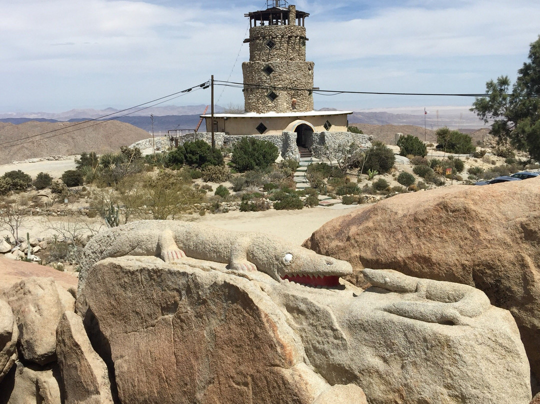 Desert View Tower Jacumba景点图片