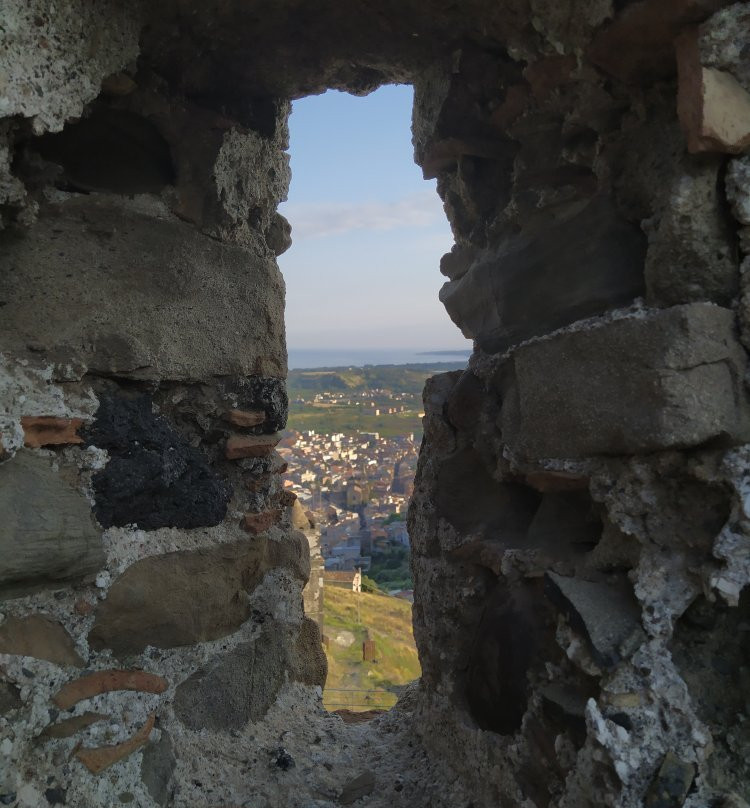 Castello Di Calatabiano景点图片