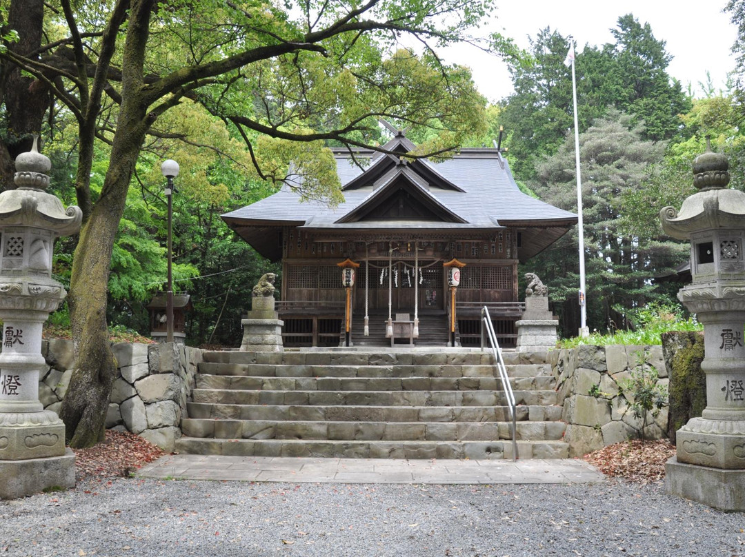 Akiru Shrine景点图片