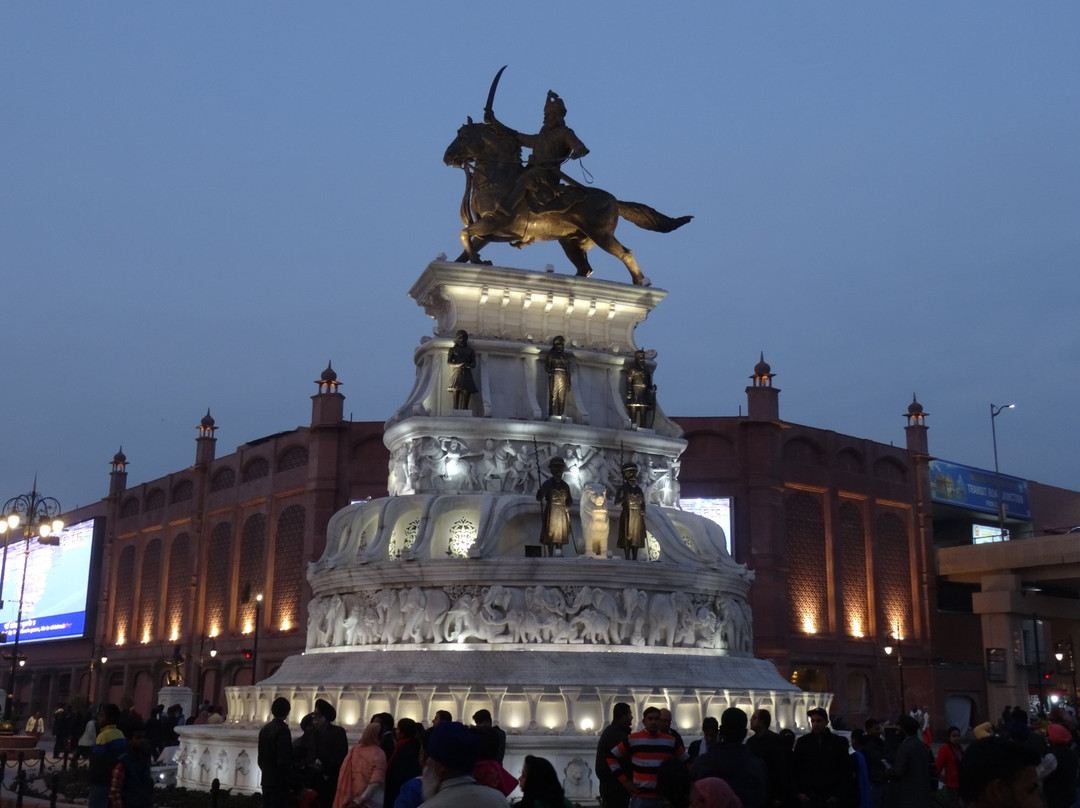 Maharaja Ranjit Singh Statue景点图片