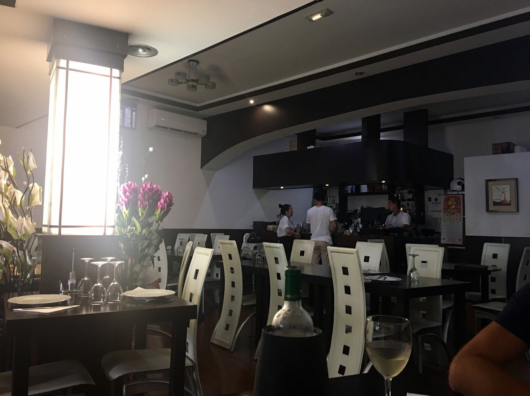 San Isidro餐馆和美食-Ring Chen Jiu Lou