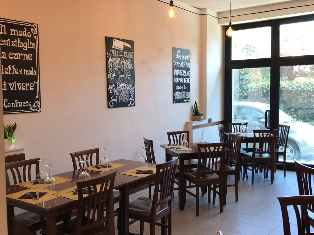 Pontelungo餐馆和美食-Macelleria Ferrari