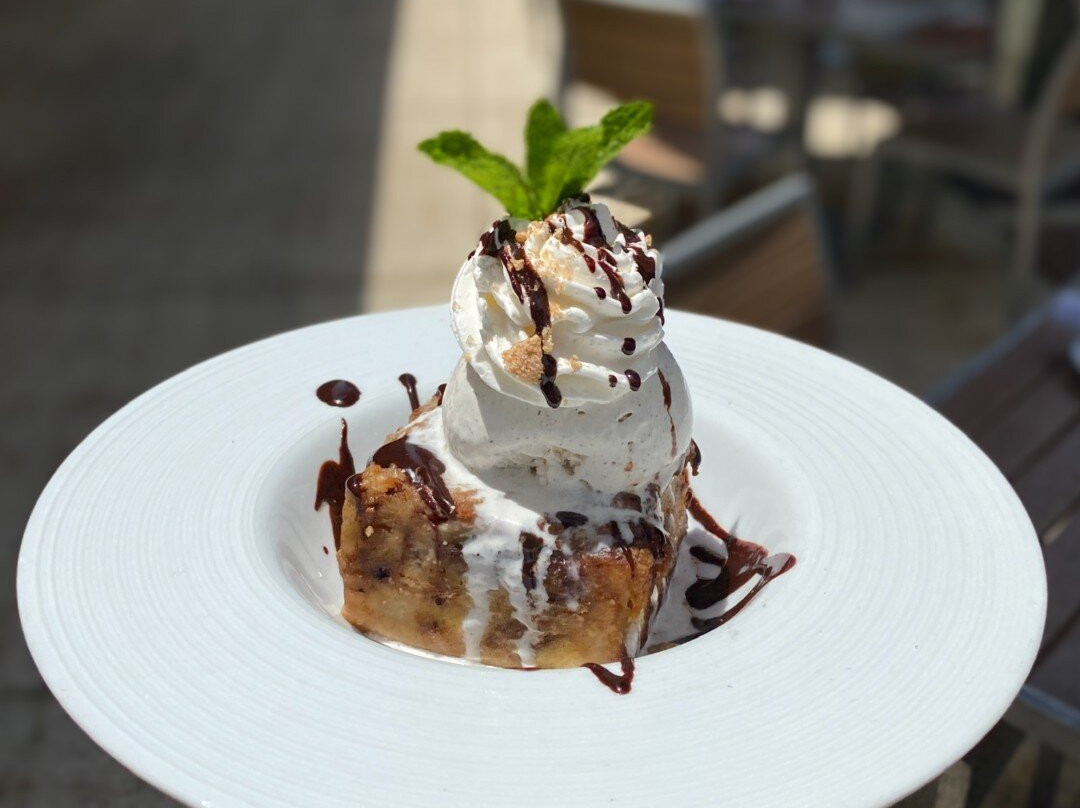 Izzy's Fish & Oyster