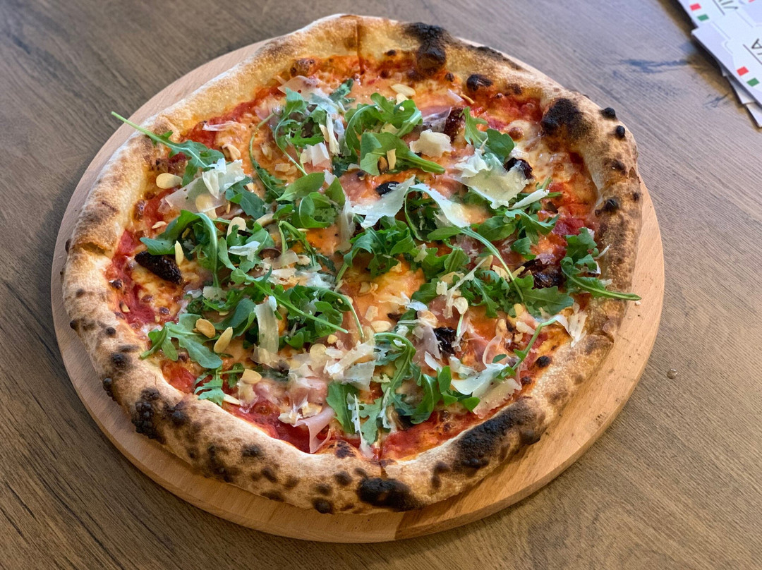 Viva La Pizza