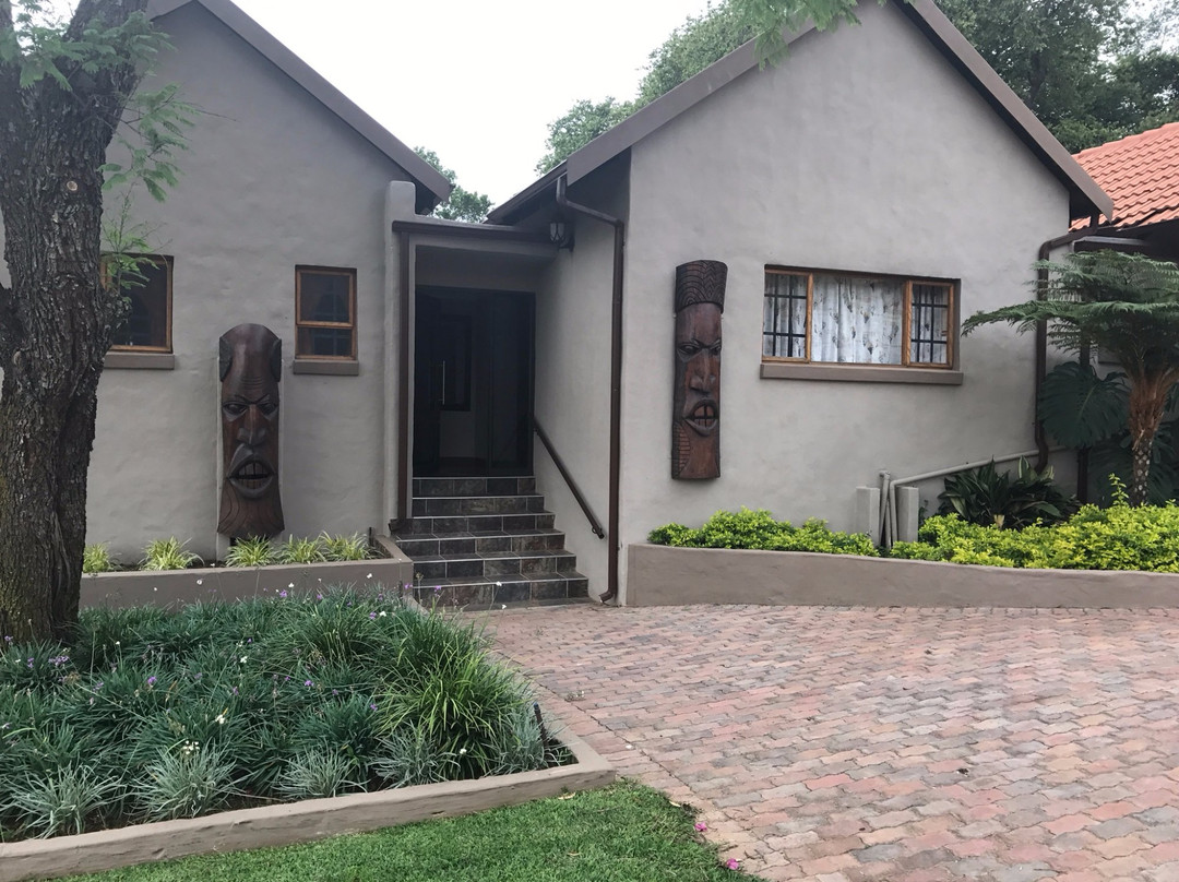 Tierpoort酒店住宿-Zwavelpoort Guesthouse