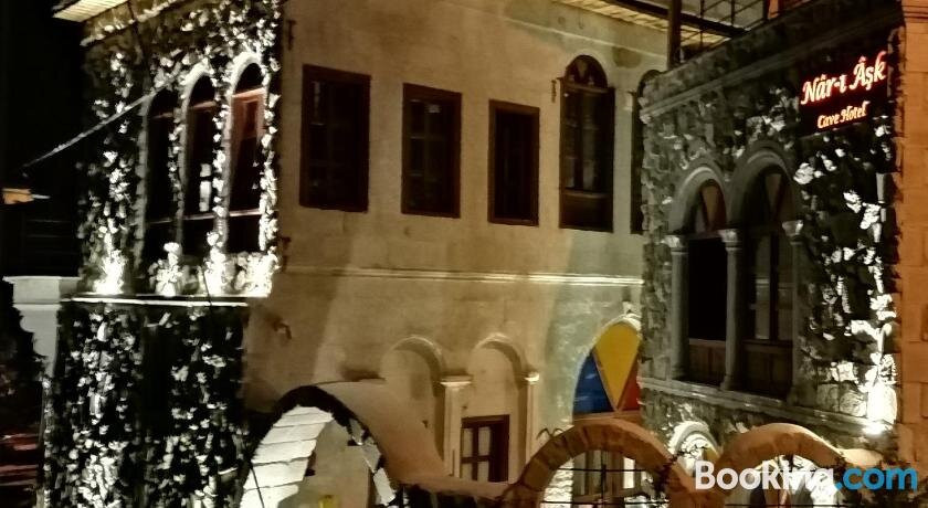 Nar-i Ask Cave Hotel