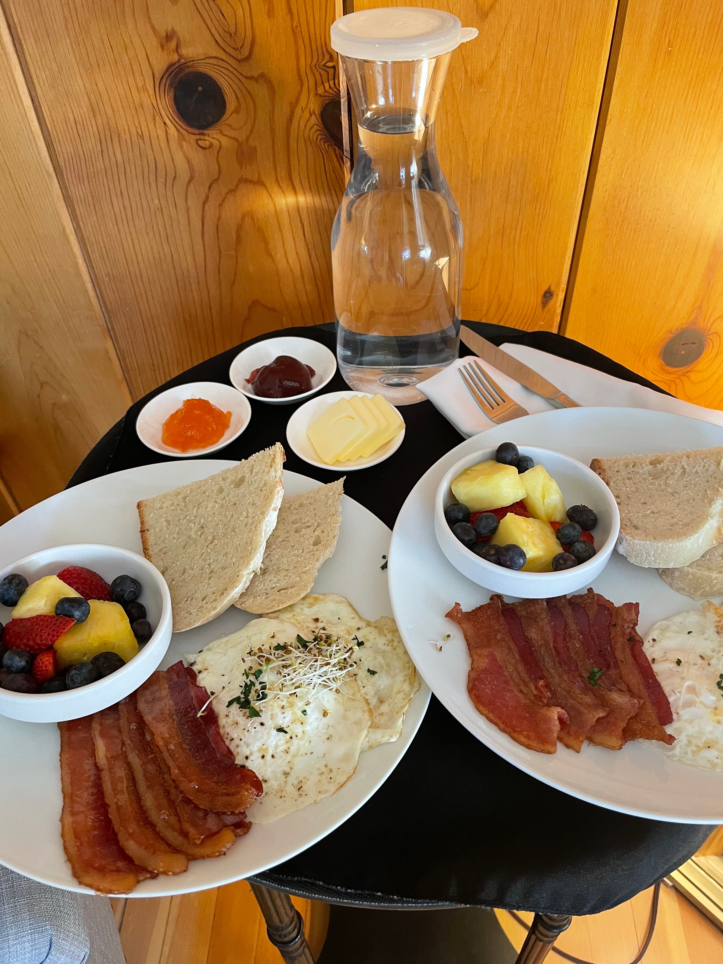 Hummingbird Estate-餐饮