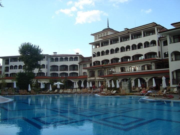 Helena Park Hotel主图