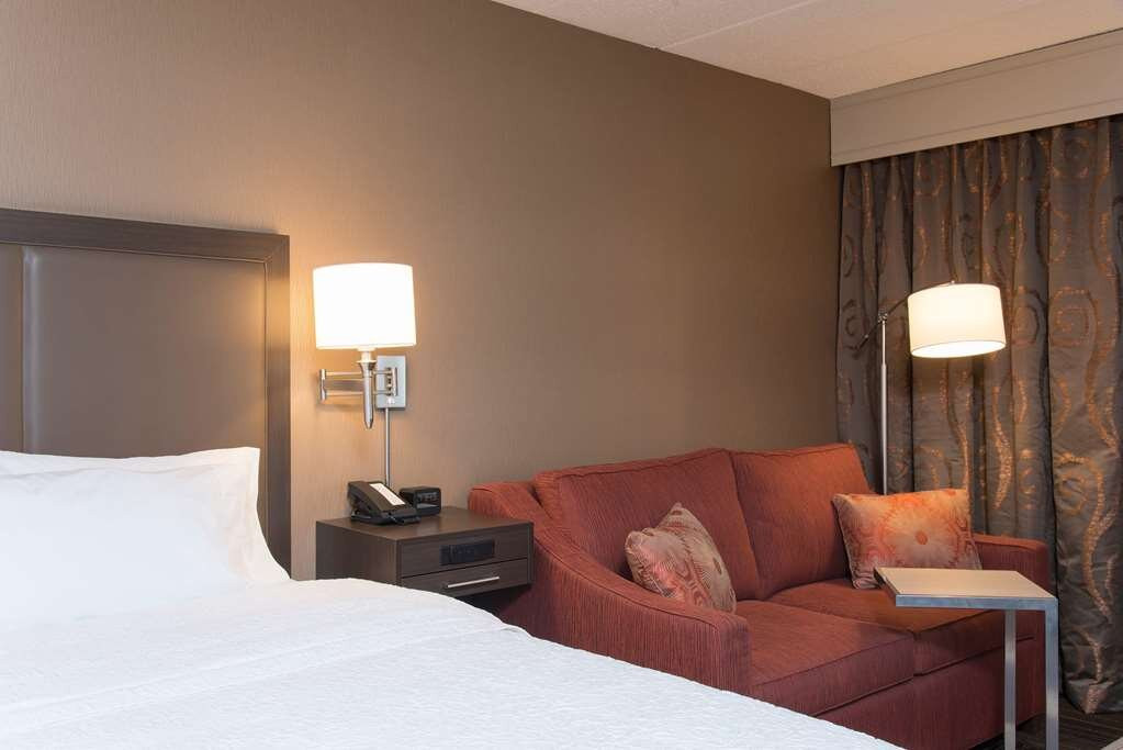 Hampton Inn Columbus/taylorsville/edinburgh主图