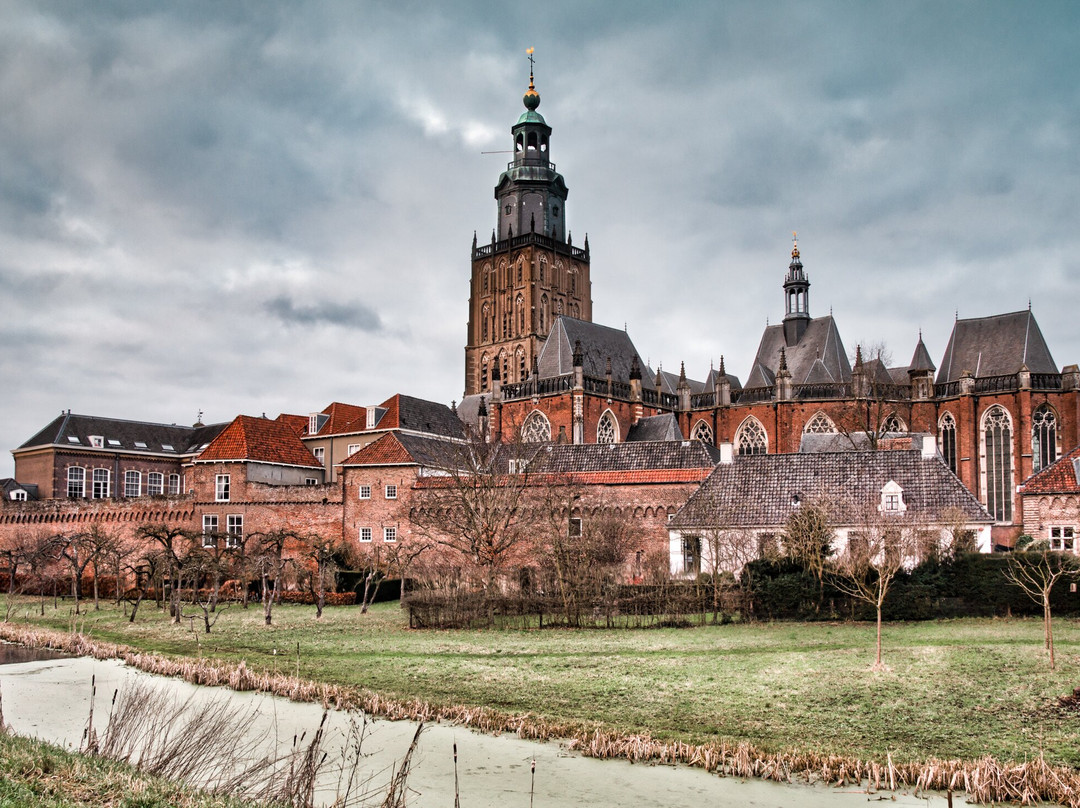 Rijksmonument Walburgiskerk Zutphen-Zutphen必去景点