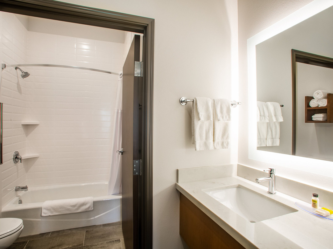 Staybridge Suites Sioux Falls Southwest by IHG主图