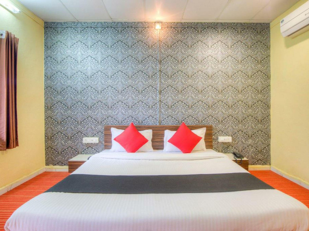 Narmada Hills Resort主图