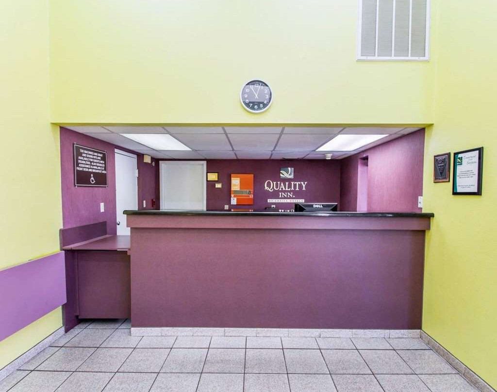 Quality Inn University主图