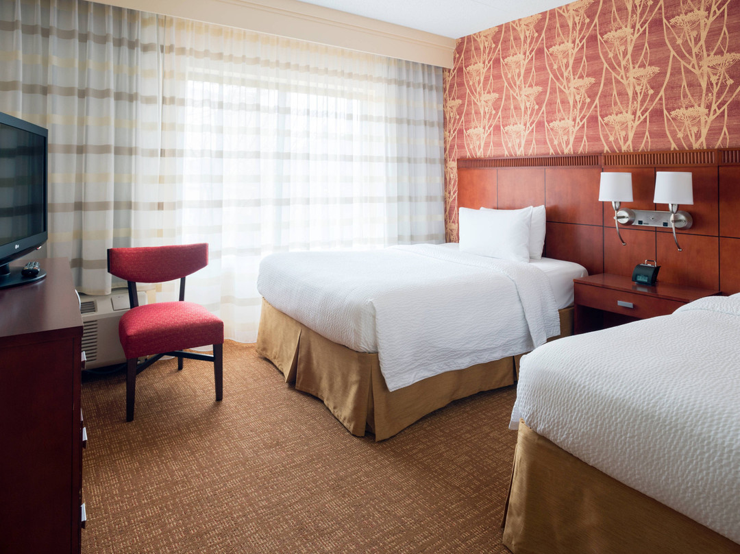 Courtyard by Marriott Chicago Lincolnshire主图