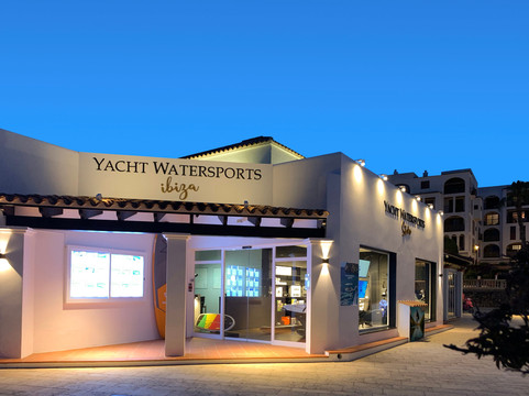 Yacht Watersports ibiza-圣欧拉利娅尔德里奥必去景点