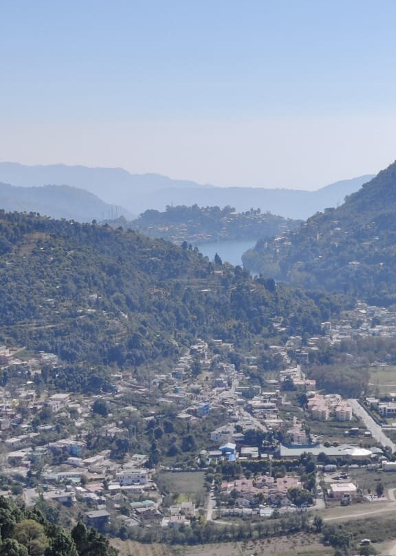 8fold-pinecrest By Larisa, Bhimtal主图