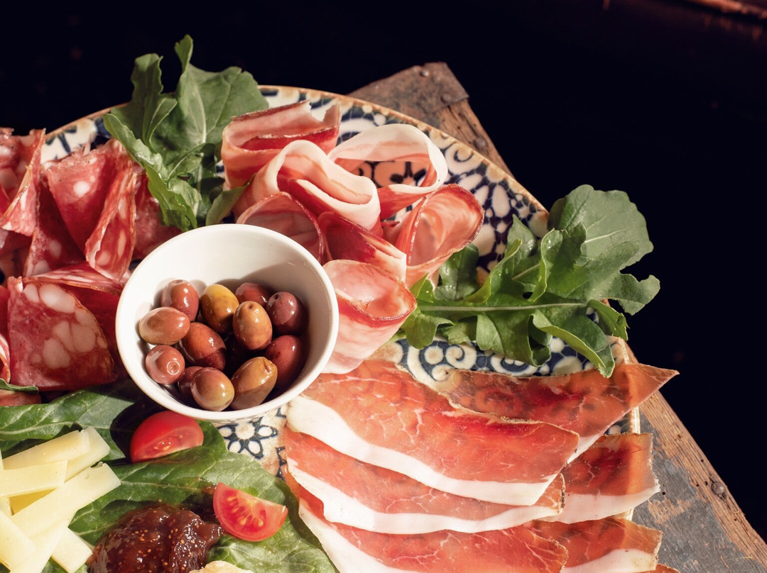 Magellano-卢卡必去景点