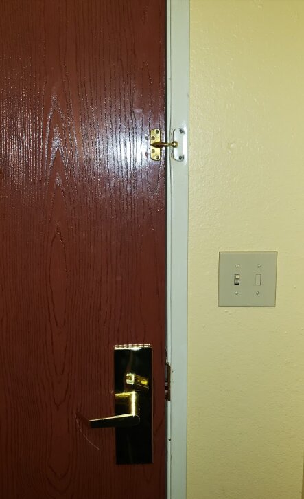 代顿康福特旅馆&套房酒店-浴室