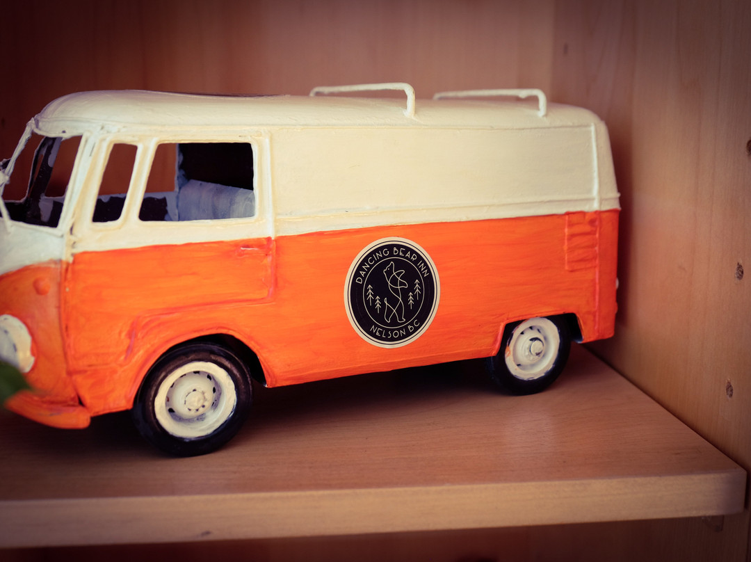 Dancing Bear Inn主图