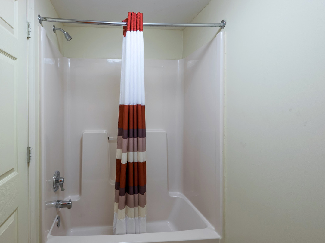 Red Roof Inn Hendersonville主图