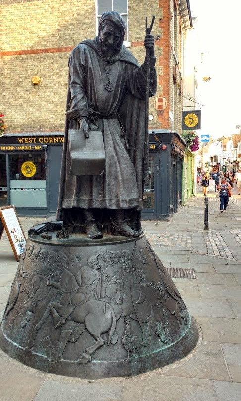 Statue of Geoffrey Chaucer景点图片