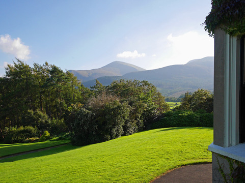 艾尼斯金乡村别墅酒店主图