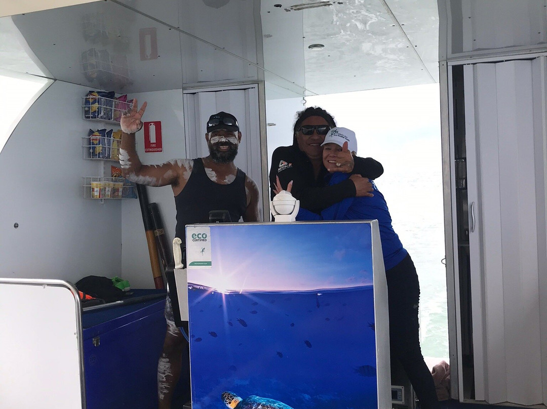 Hervey Bay Eco Marine Tours-赫维湾必去景点