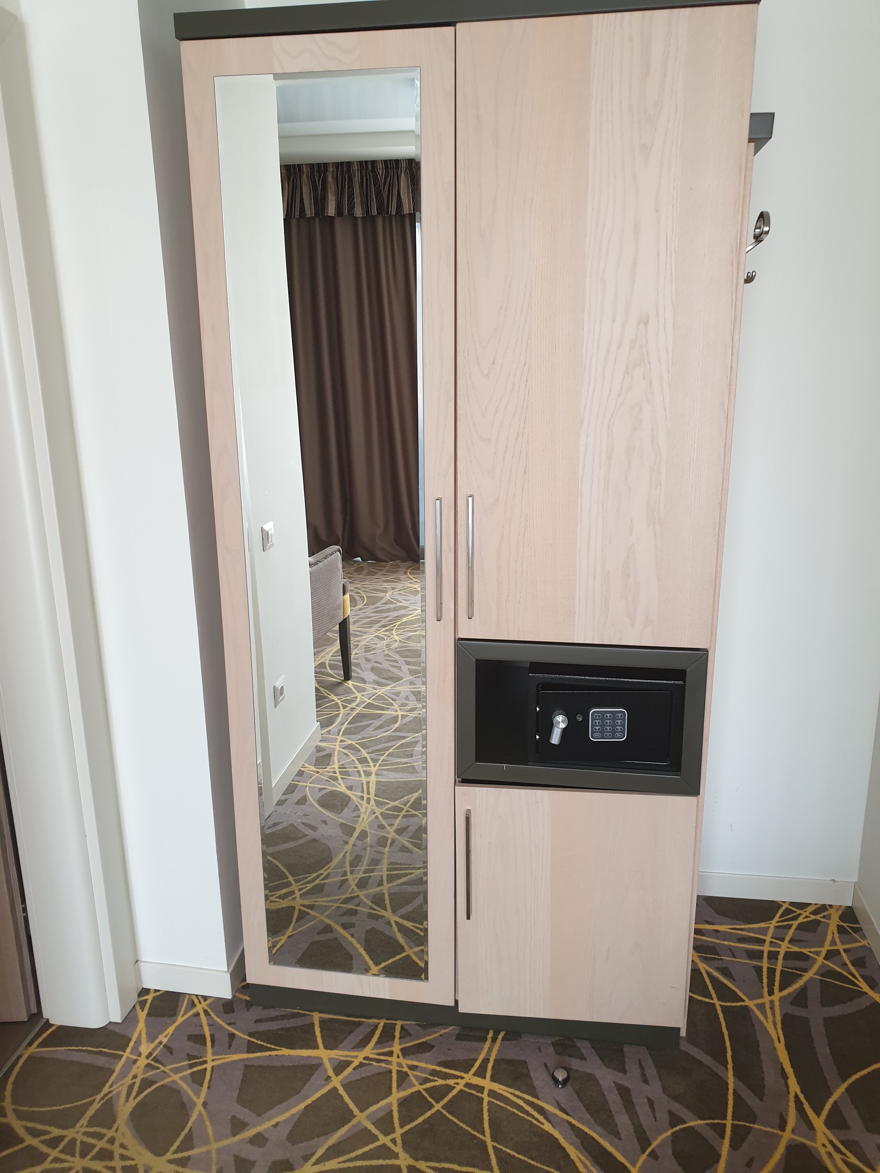 Exclusive Hotel & More-官方