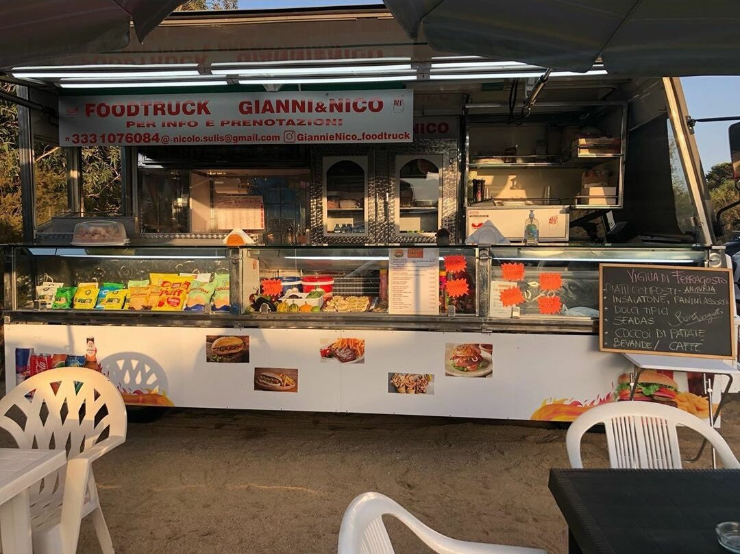 Tertenia餐馆和美食-Gianni e Nico Food Truck