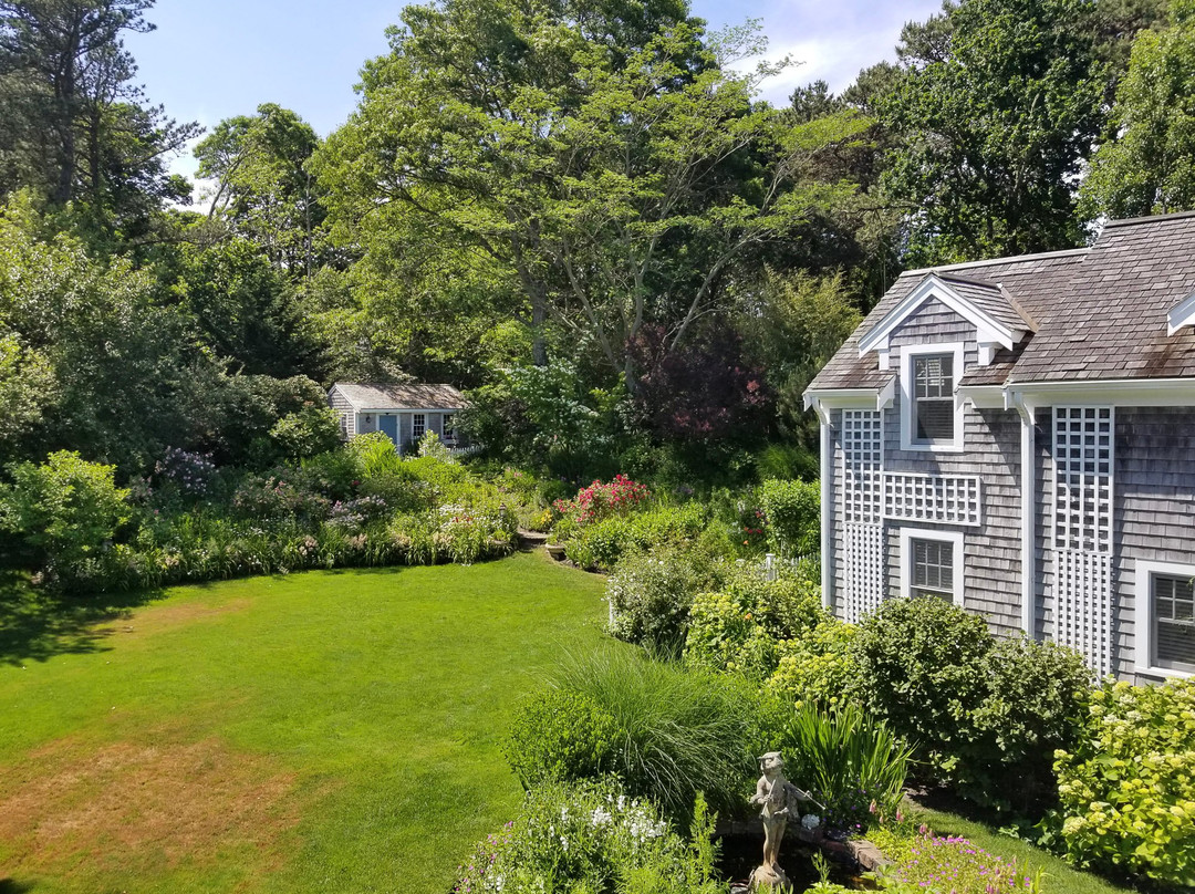 A Little Inn On Pleasant Bay主图