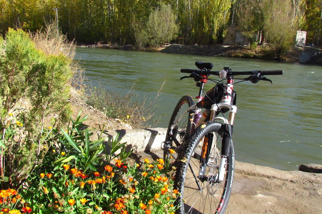 Zayandeh Rud景点图片