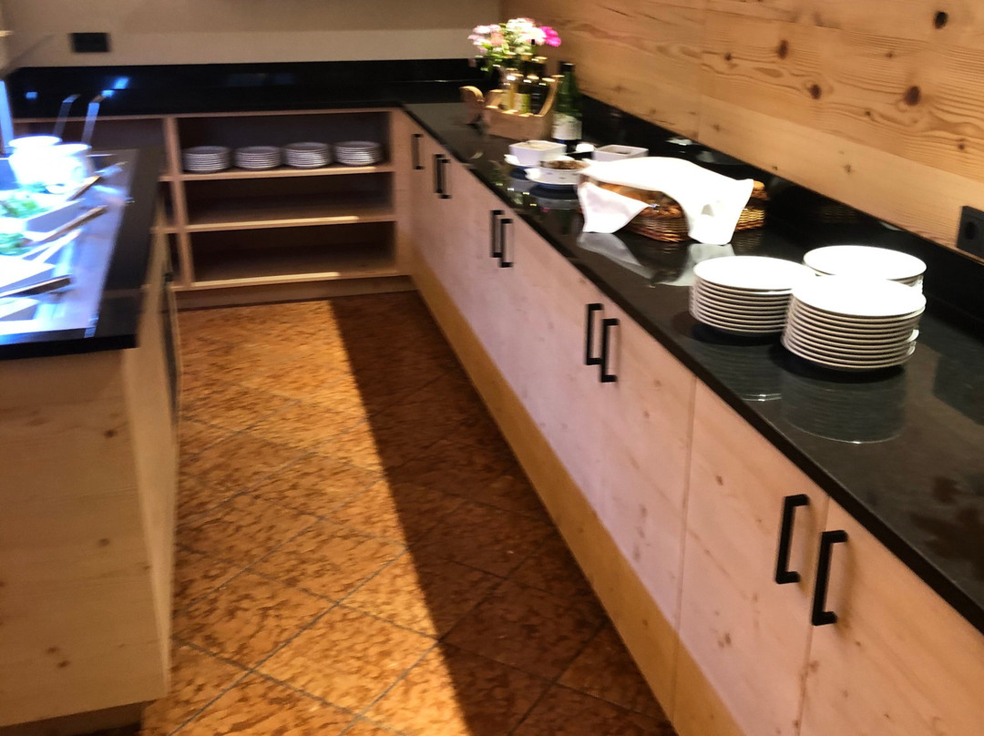 Hotel Alpenrose主图