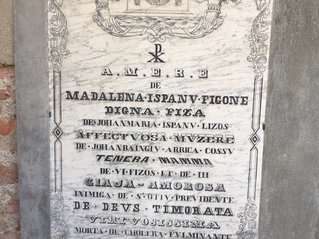 Cimitero Antico Di Ploaghe-Ploaghe必去景点