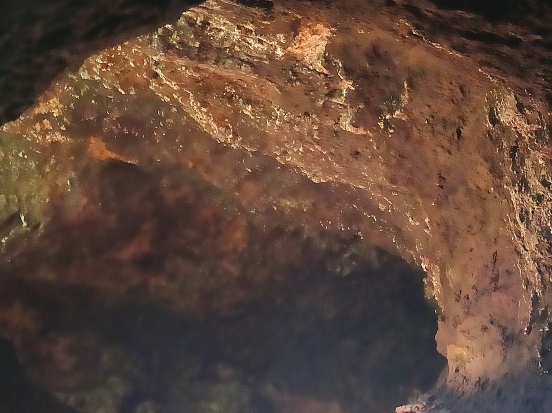 Mina Romana Cueva del Hierro景点图片