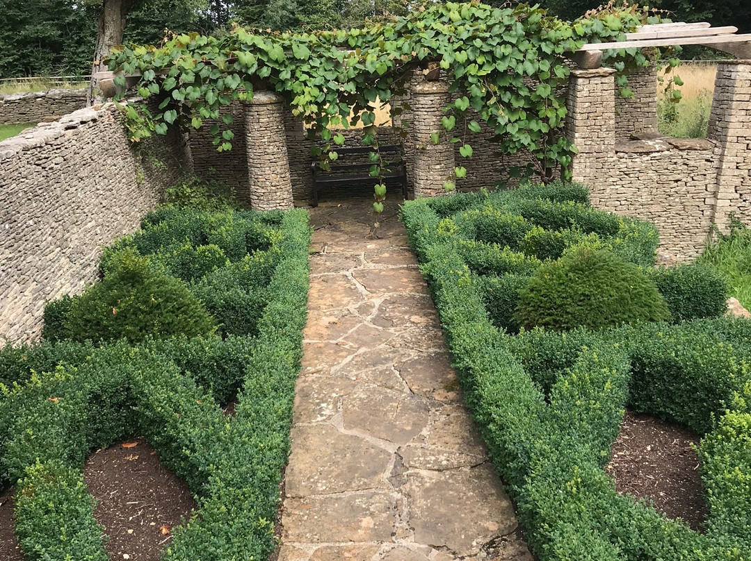 Rodmarton Manor-赛伦塞斯特必去景点