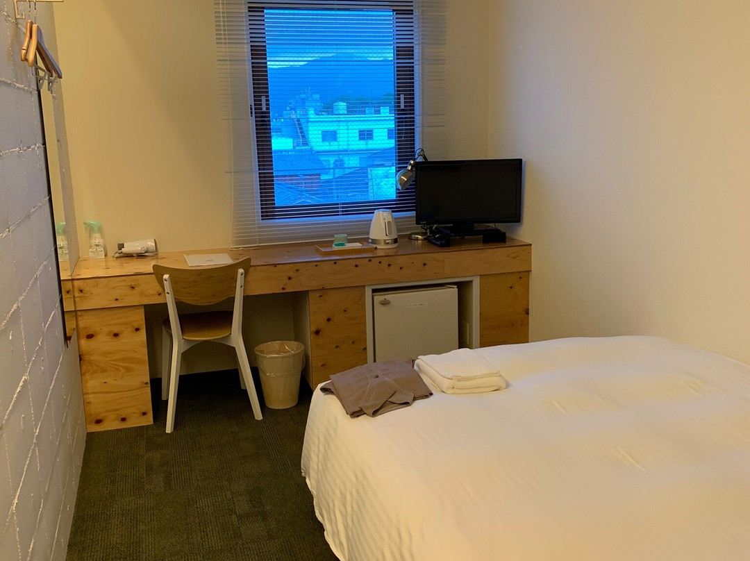 Serendip Hotel Goto主图