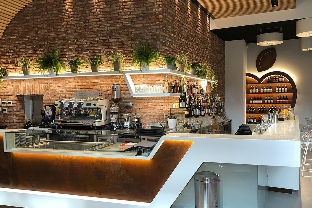 Gravity Lounge & Food